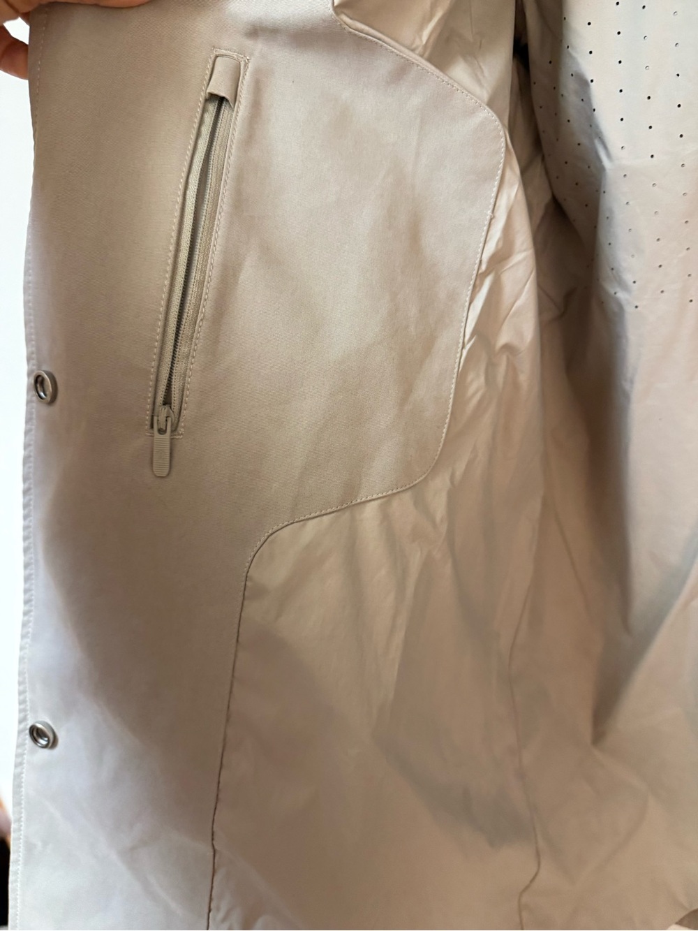 lululemon athletica Light Gray Trench with Vent Detail - Picture 7 of 9